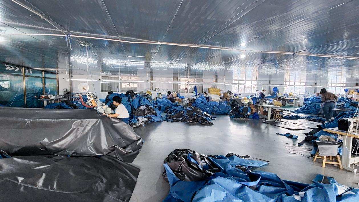 Tangshan Pengcheng Outdoor Products вижда нарастващи поръчки за износ, задълбочаване на присъствието на глобалния пазар, за да демонстрира силата на „Интелигентното производство в Китай“